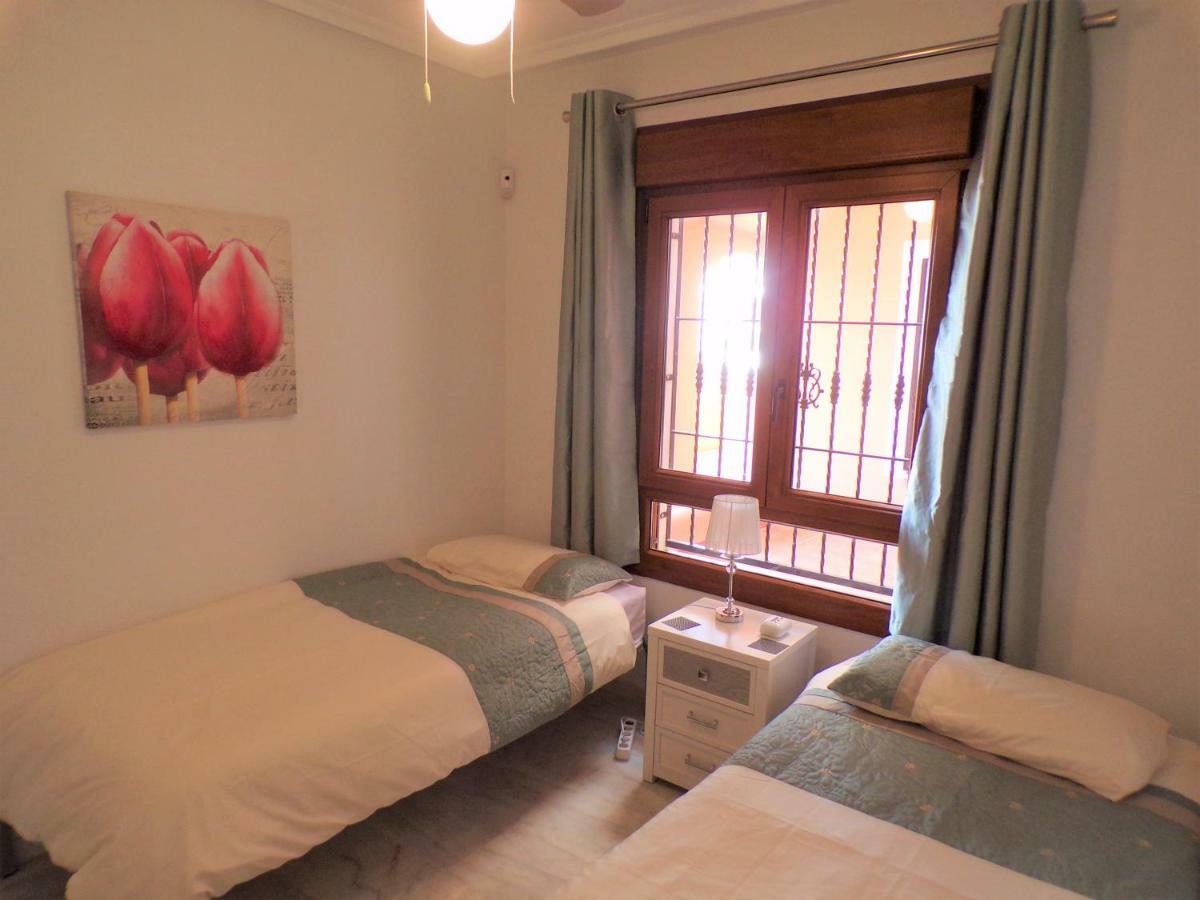 Villamartin Violetas Holiday Home Extérieur photo